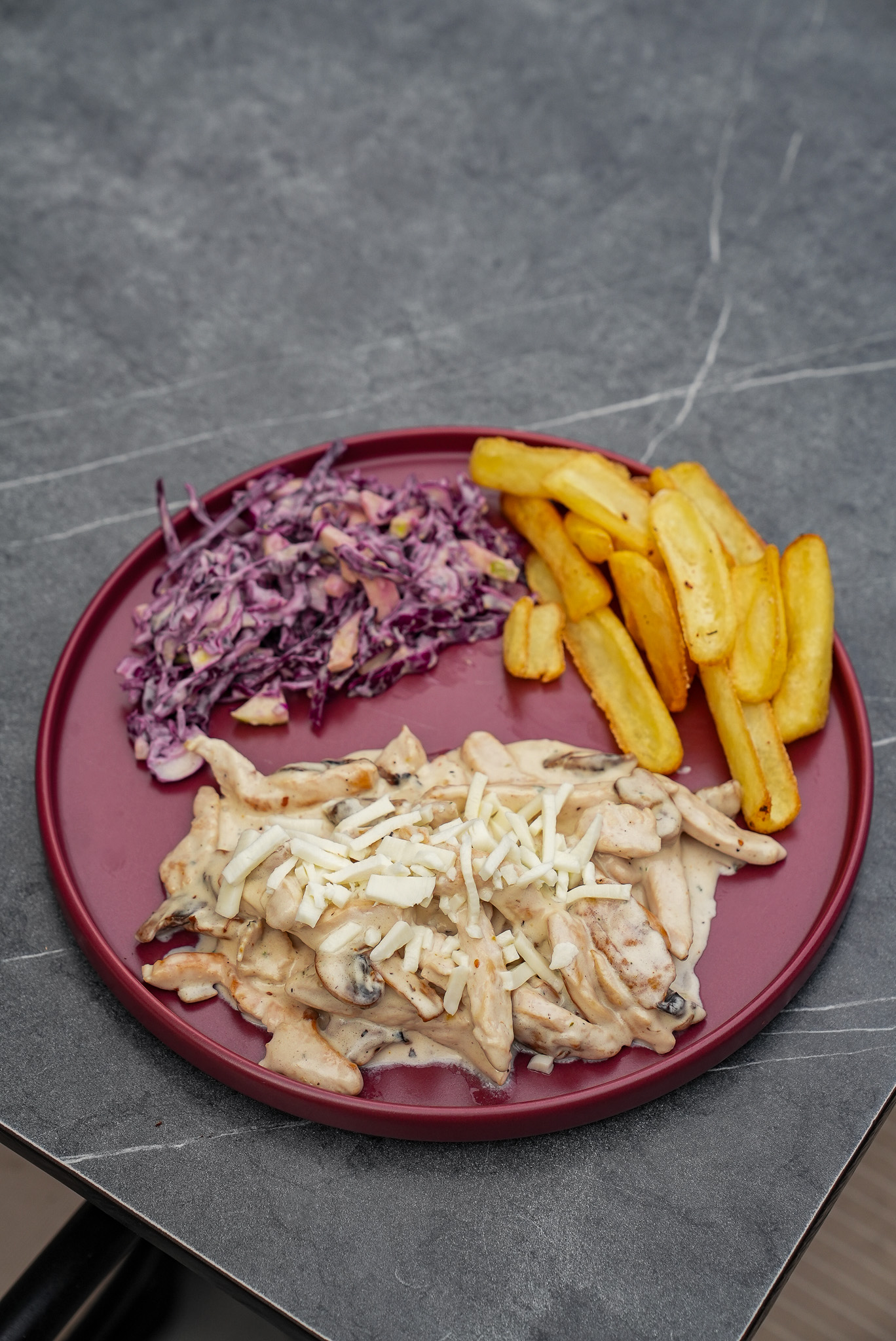 KREMALI MANTARLI TAVUK